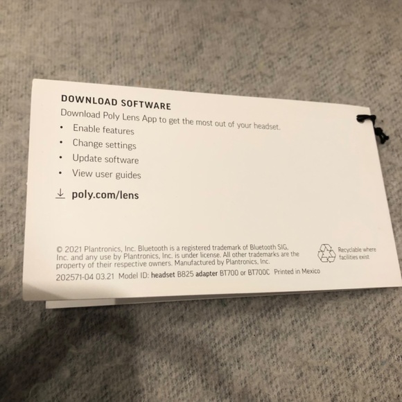 NWT - Poly Voyager Focus UC Bluetooth Headset - Picture 15 of 15